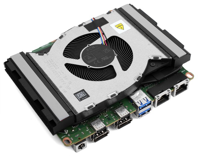 ASUS NUC 16 Pro