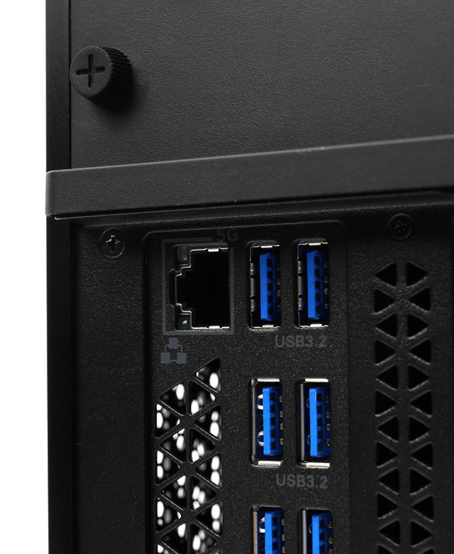 ZOTAC ZBOX MAGNUS ONE ER98N5070C
