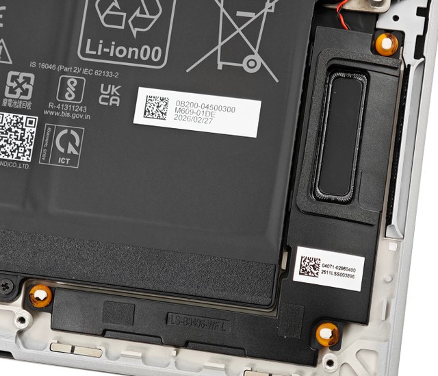 ASUS ExpertBook Ultra 商用手提電腦