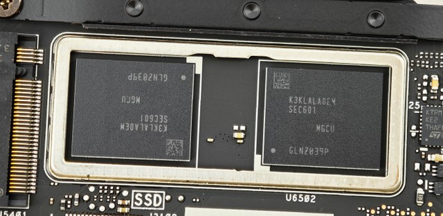 ASUS ExpertBook Ultra 商用手提電腦