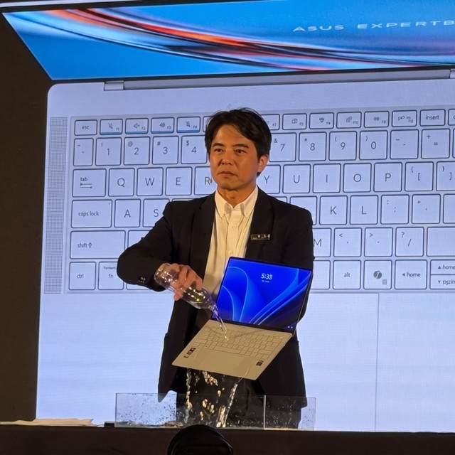 ExpertBook