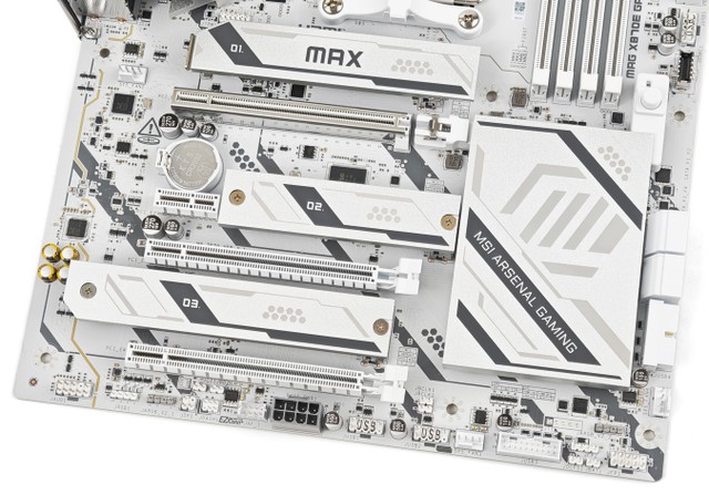 MSI MAG X870E GAMING PLUS MAX WI
