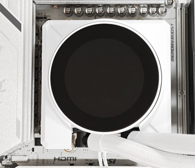 MSI MPG CORELIQUID P22 360 W 一體式