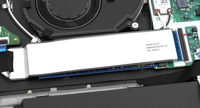 Acer Swift Go 16 AI 358H