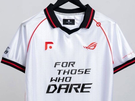 HKEPC X ASUS ROG 讀者活動 送出 ROG World Cup 限量版球衣