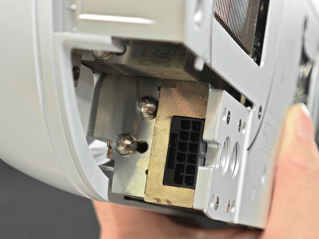 GIGABYTE