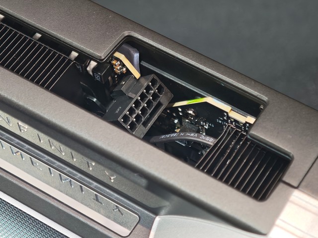 GIGABYTE