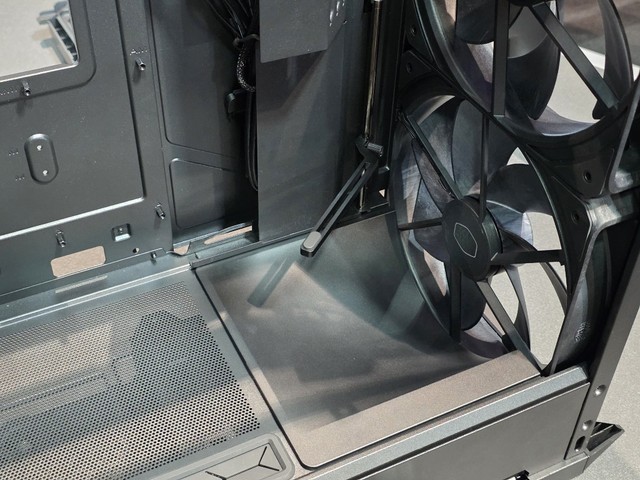 Cooler Master Computex 新品展出