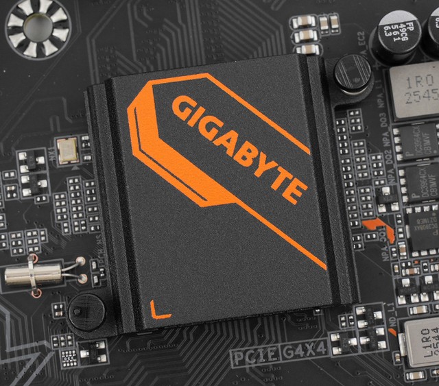 GIGABYTE Z890M FORCE DUO X WIFI7