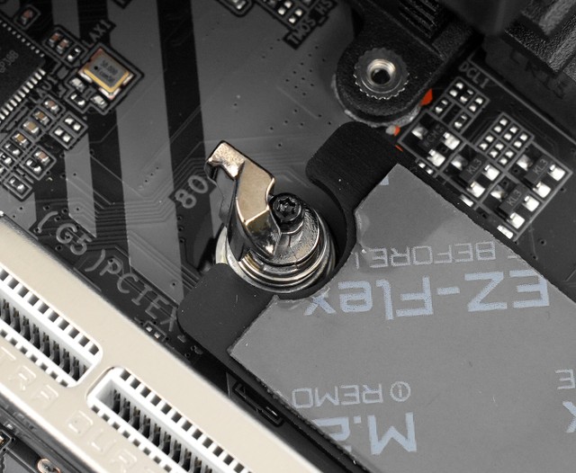 GIGABYTE Z890M FORCE DUO X WIFI7