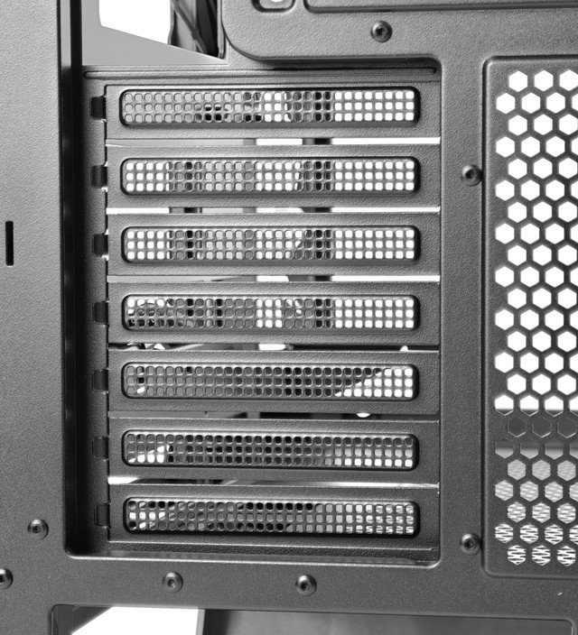 MSI MPG VIXTA 300R PZ 機箱
