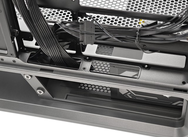MSI MPG VIXTA 300R PZ 機箱