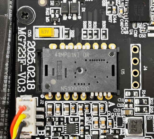 ASUS ROG Harpe II Ace 无线电竞滑鼠