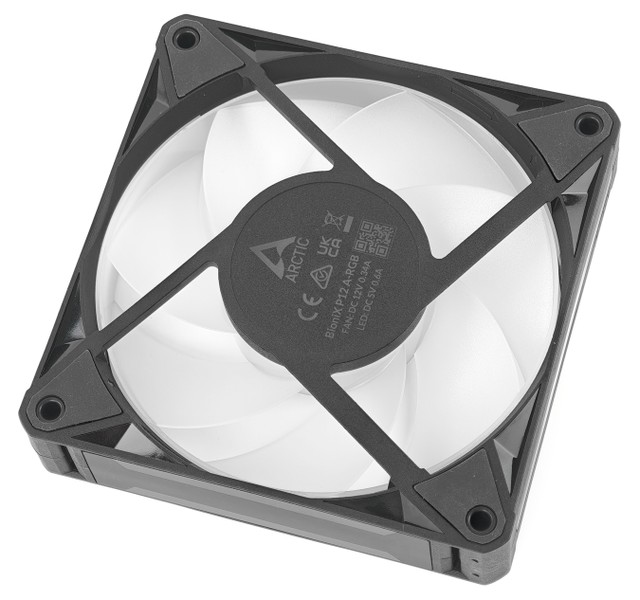 ARCTIC BioniX P12 / P14 A-RGB 風扇