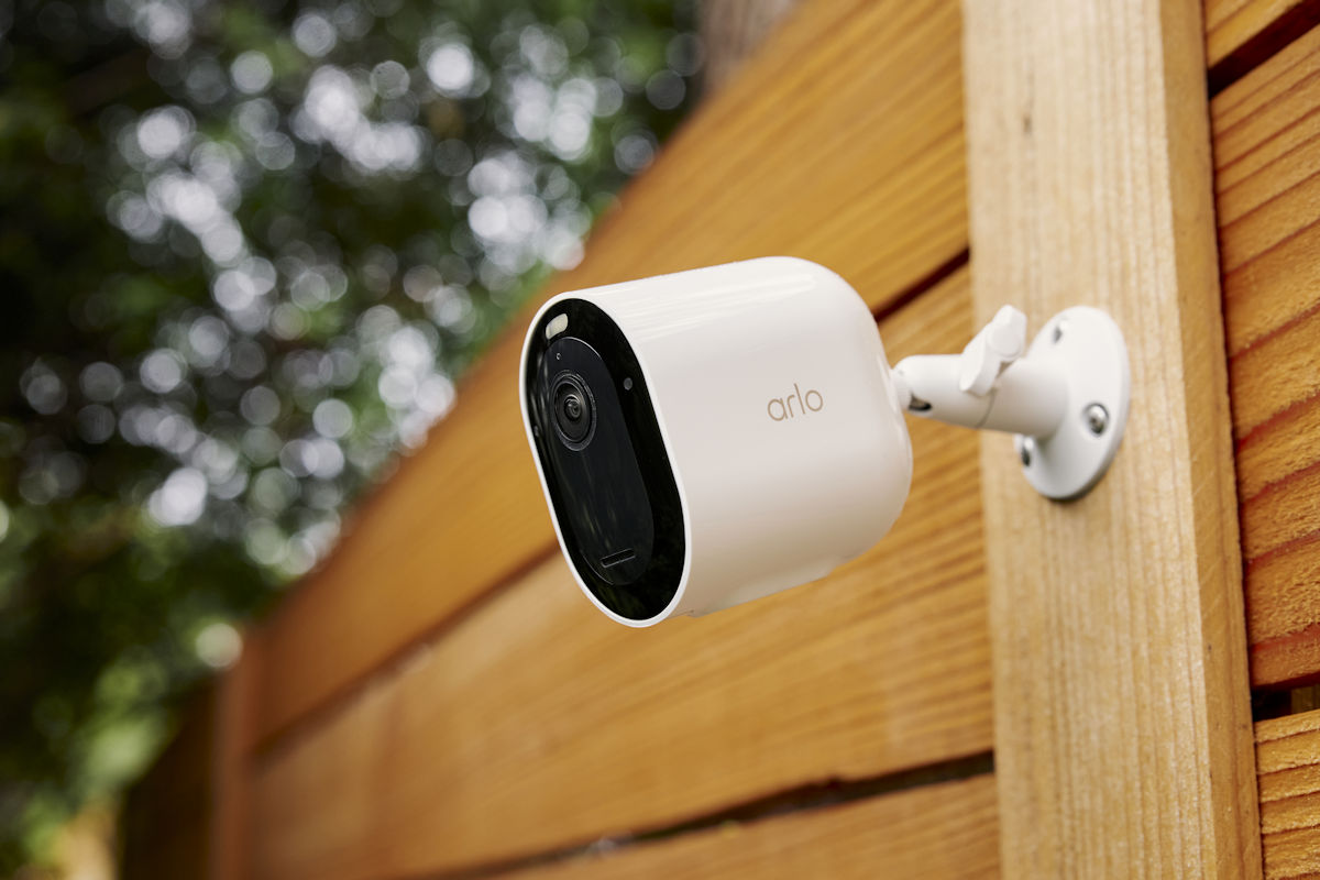 Arlo Summer Promo