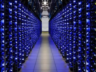 美參議員提案封殺「超級 AI」 違者最高 20 年監禁  比照非法研製核武