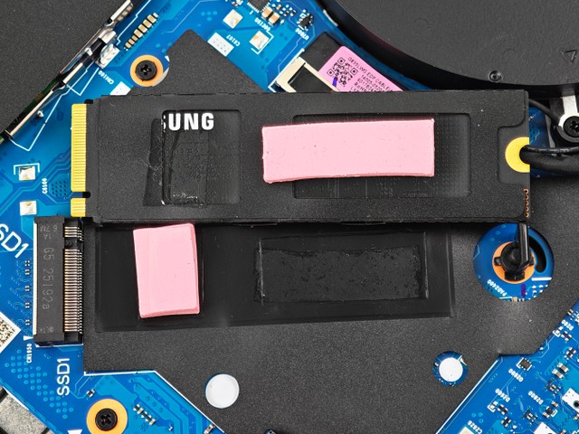 ASUS ROG Strix SCAR 18 (2026) G8