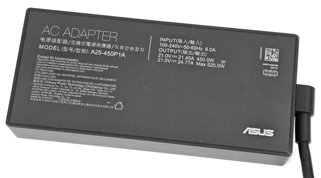 ASUS ROG Strix SCAR 18 (2026) G8