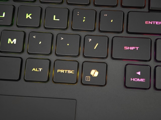ASUS ROG Strix SCAR 18 (2026) G8