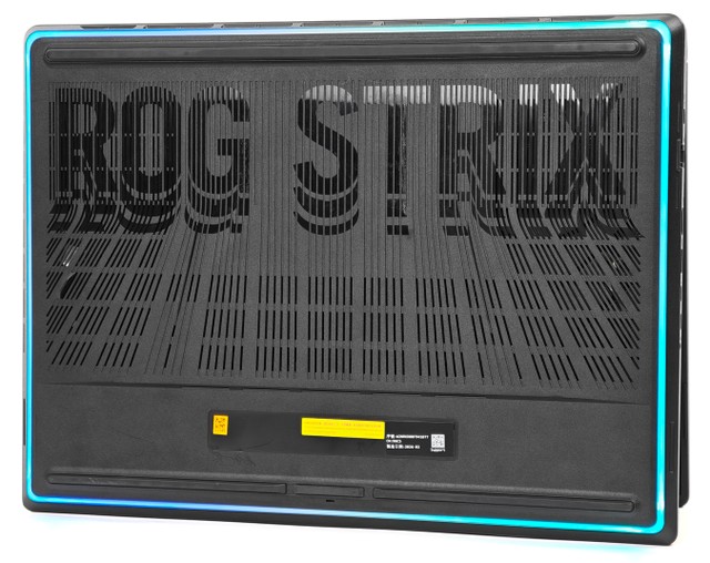 ASUS ROG Strix SCAR 18 (2026) G8