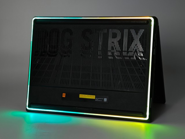 ASUS ROG Strix SCAR 18 (2026) G8
