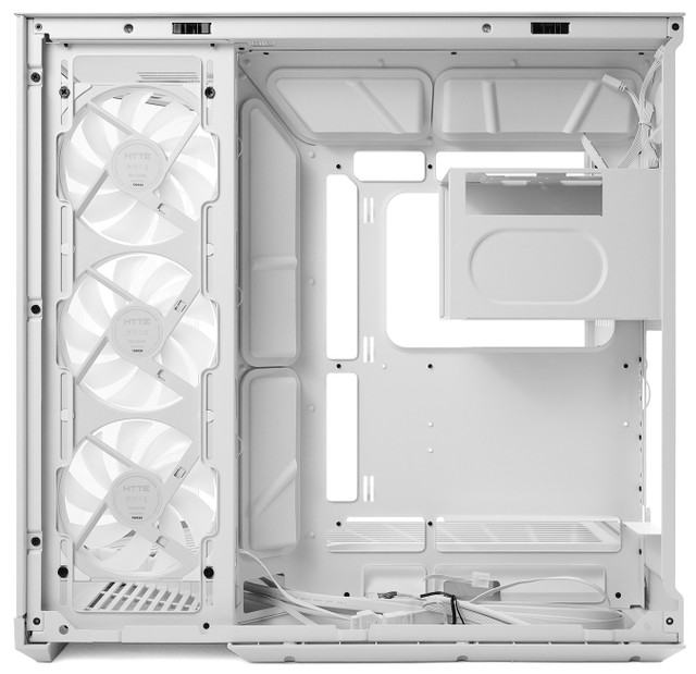 HYTE Y50 RGB