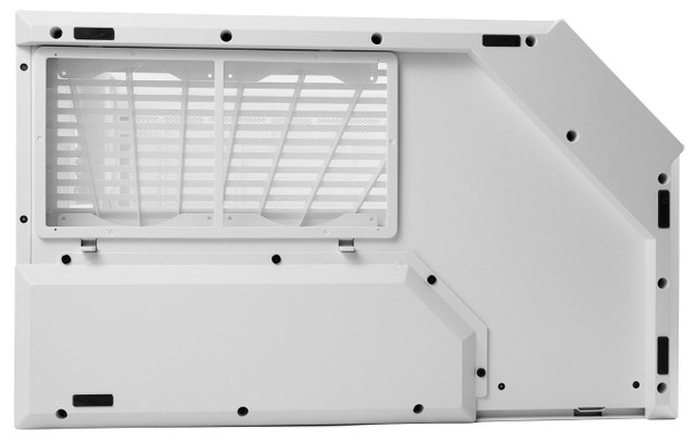 HYTE Y50 RGB