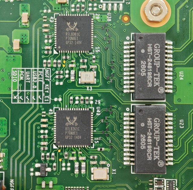 MINIX T5000