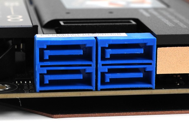 ASUS ROG CROSSHAIR 2006