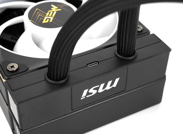 MSI MEG CORELIQUID E15 360