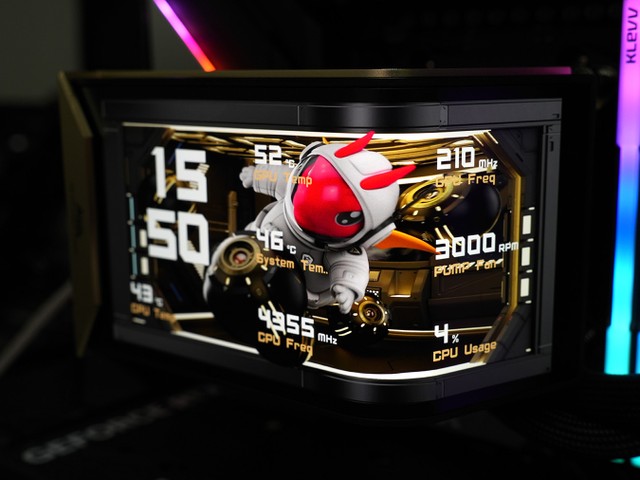 MSI MEG CORELIQUID E15 360